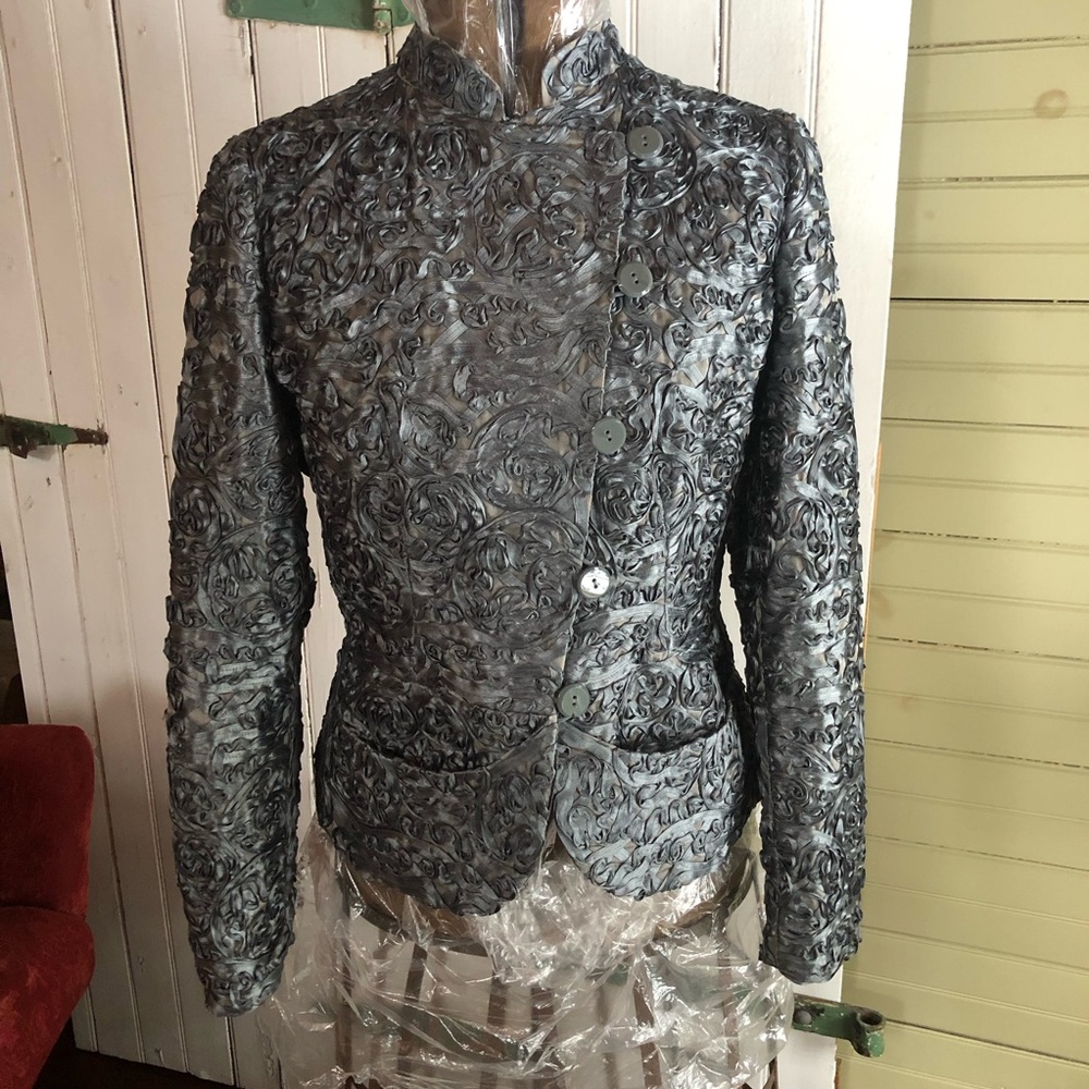 Armani Collezioni gorgeous jacket. Made in Italy